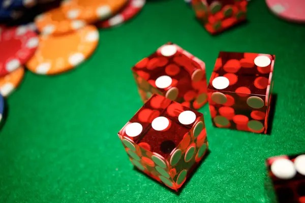 Lucky Neko card hand rankings and payout table